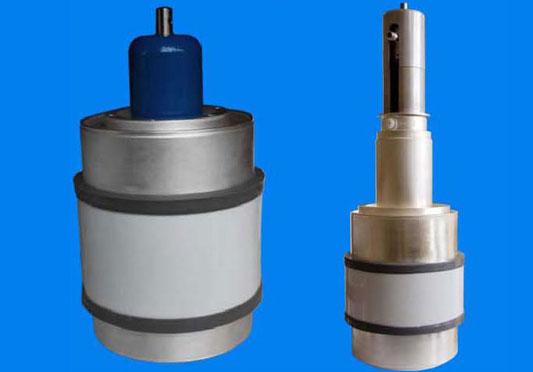 Vacuum Capacitor