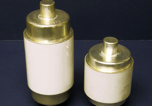 Fixed Vacuum Capacitors